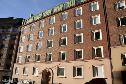 Tunturikatu 13